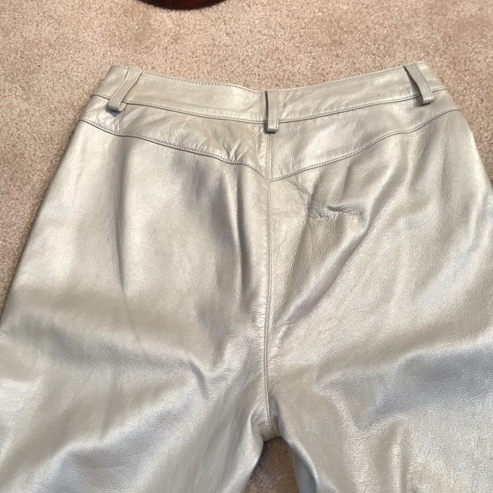 Vtg LEATHER St. john by Marie Gray. wide legSz 4. Like new!! 100%. High waist  😍